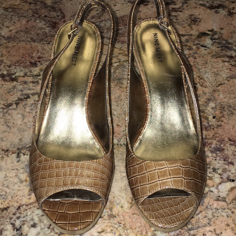 Nine West Sharina Patent Croc Heel Shoe